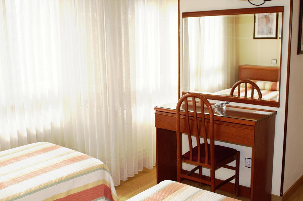 Hotel San Glorio Santander Room photo